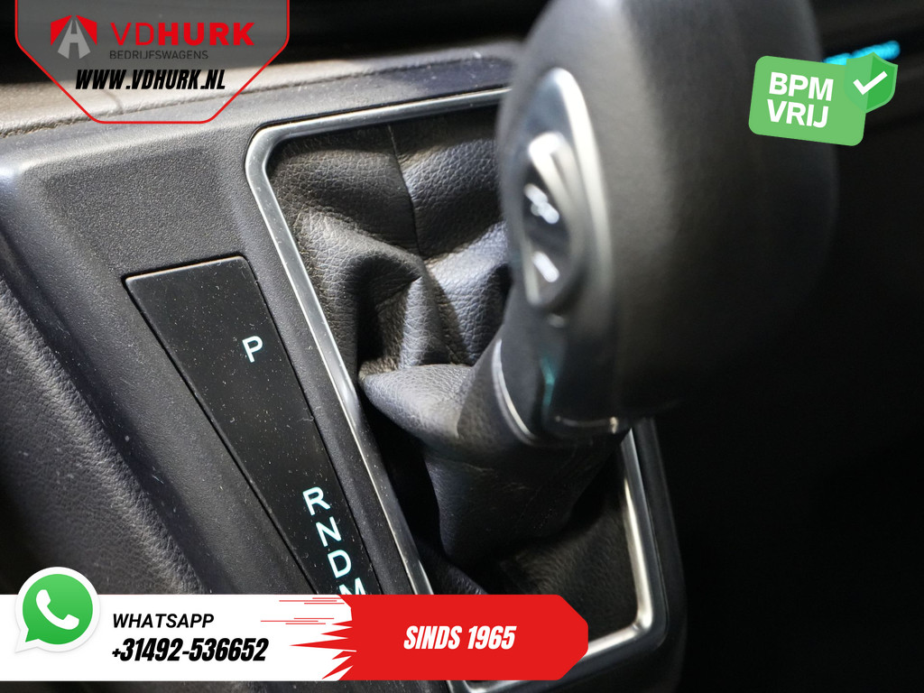 Ford Transit Custom Bestelbus 320 2.0 TDCI 130 pk Aut. L2 Trend BPM VRIJ! Riem V.V./ Stoelverw./ Navi/ Carplay/ Camera/ PDC/ Trekhaak 16