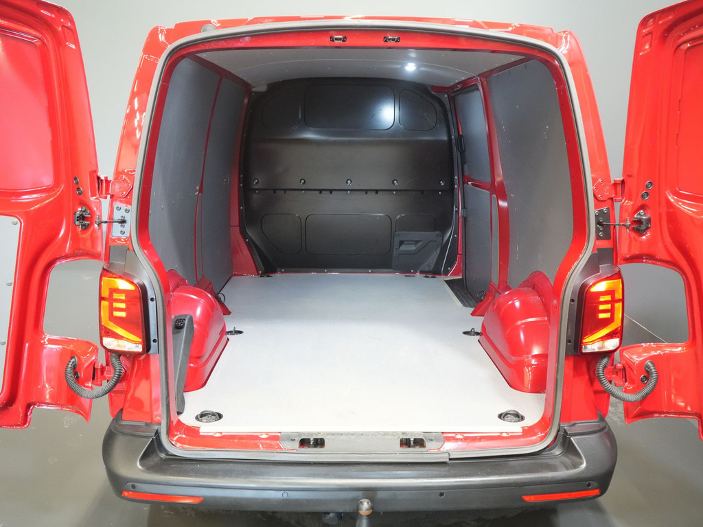 Volkswagen Transporter Bestelbus 2.0 TDI L2 BPM VRIJ! Ready2Go Standkachel/ Stoelverw./ Carplay/ Cruise/ PDC/ Trekhaak 13