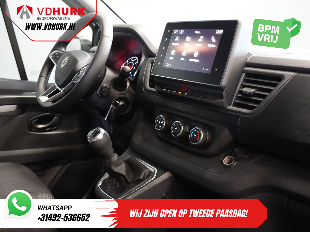 Renault Trafic Bestelbus 2.0 dCi 130 pk L2 BPM VRIJ! DC Dubbel Cabine LED/ 2xSchuifdeur/ Navi/ Carplay/ Camera/ PDC/ Cruise 2