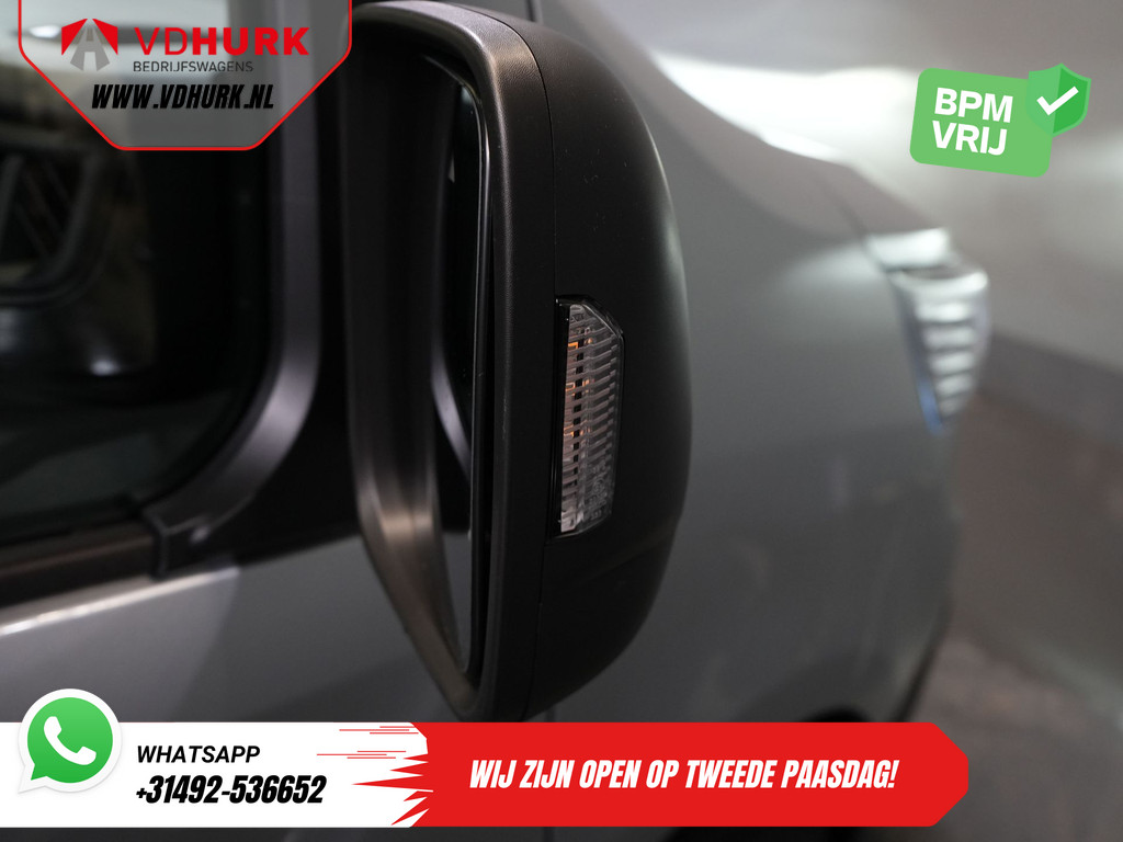 Renault Trafic Bestelbus 2.0 dCi 130 pk L2 BPM VRIJ! DC Dubbel Cabine LED/ 2xSchuifdeur/ Navi/ Carplay/ Camera/ PDC/ Cruise 25