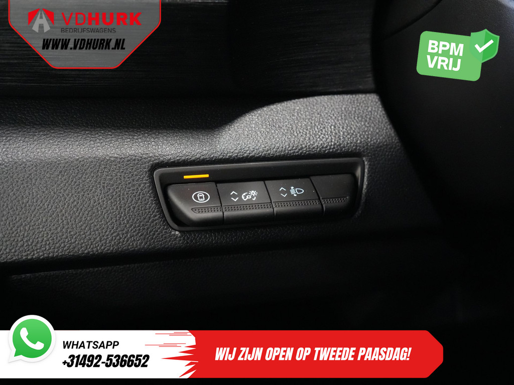 Renault Trafic Bestelbus 2.0 dCi 130 pk L2 BPM VRIJ! DC Dubbel Cabine LED/ 2xSchuifdeur/ Navi/ Carplay/ Camera/ PDC/ Cruise 17