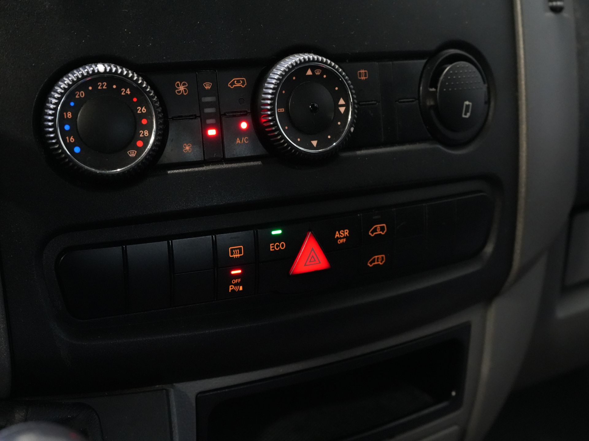 Mercedes-Benz Sprinter Personenvervoer 213 2.2 CDI Aut. L2H2 €11.979,- Incl. BTW BPM VRIJ! EXPORT Rijdt Goed/ Combi/ 9 Persoons/ Kombi/ 9P/ Airco 17