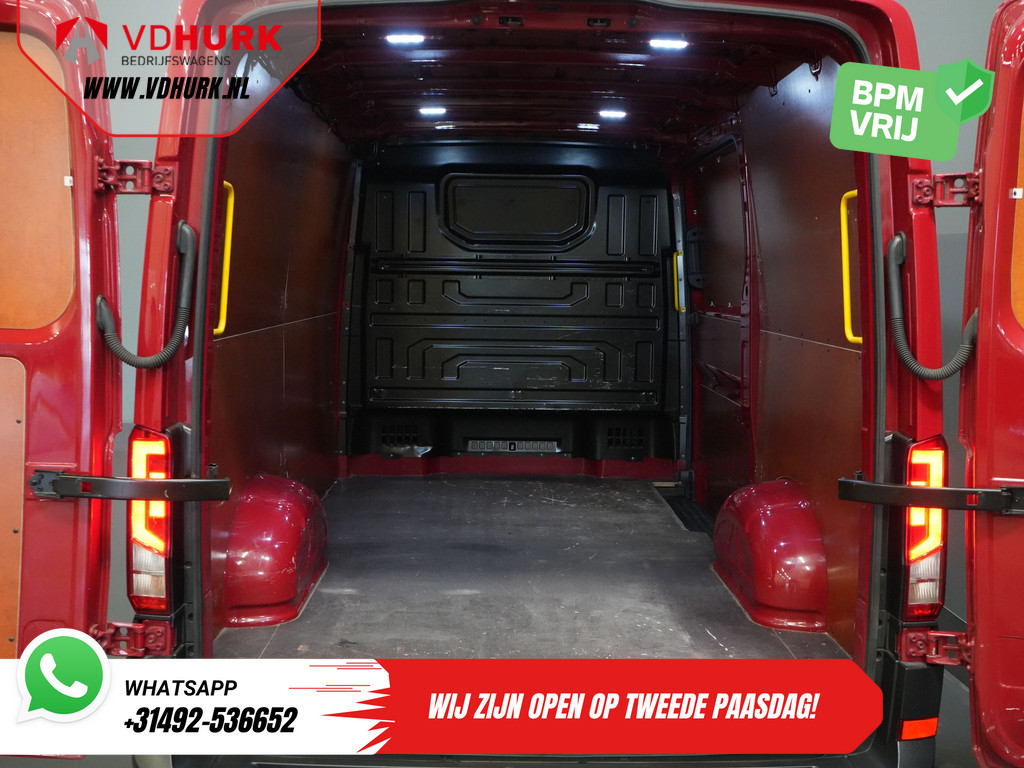 MAN TGE Bestelbus 2.0 TDI L3H2 BPM VRIJ! 3 Pers./ 2.5t Trekverm./ Carplay/ Betimmerd/ Cruise/ Navi/ Camera 13