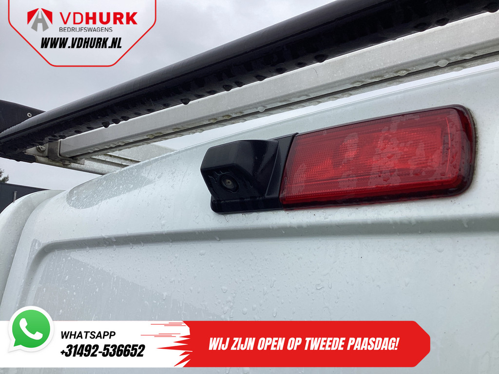 Renault Trafic Bestelbus 1.6 dCi 140 pk L2 EXPORT ONLY Imperiaal/ Navi/ Camera/ PDC/ Cruise/ Trekhaak/ Airco 10