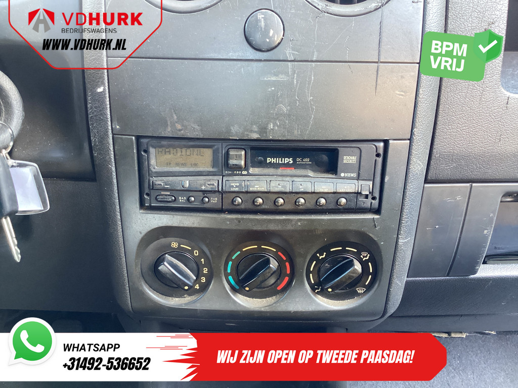 Peugeot Partner Bestelbus 1.4 75 pk EXPORT ONLY BENZINE/ Riem V.V/ NL auto/ Trekhaak/ Radio 9