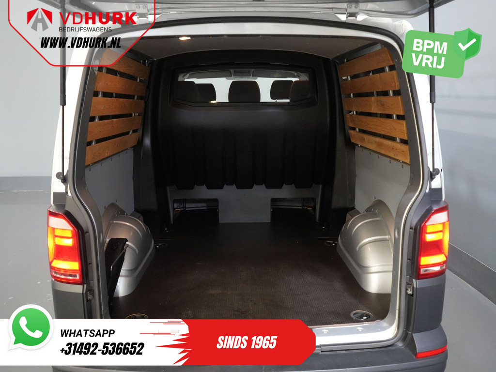 Volkswagen Transporter Bestelbus 2.0 TDI L2 DC Dubbel Cabine BPM VRIJ! NL Auto/ Imperiaal/ Carplay/ 18