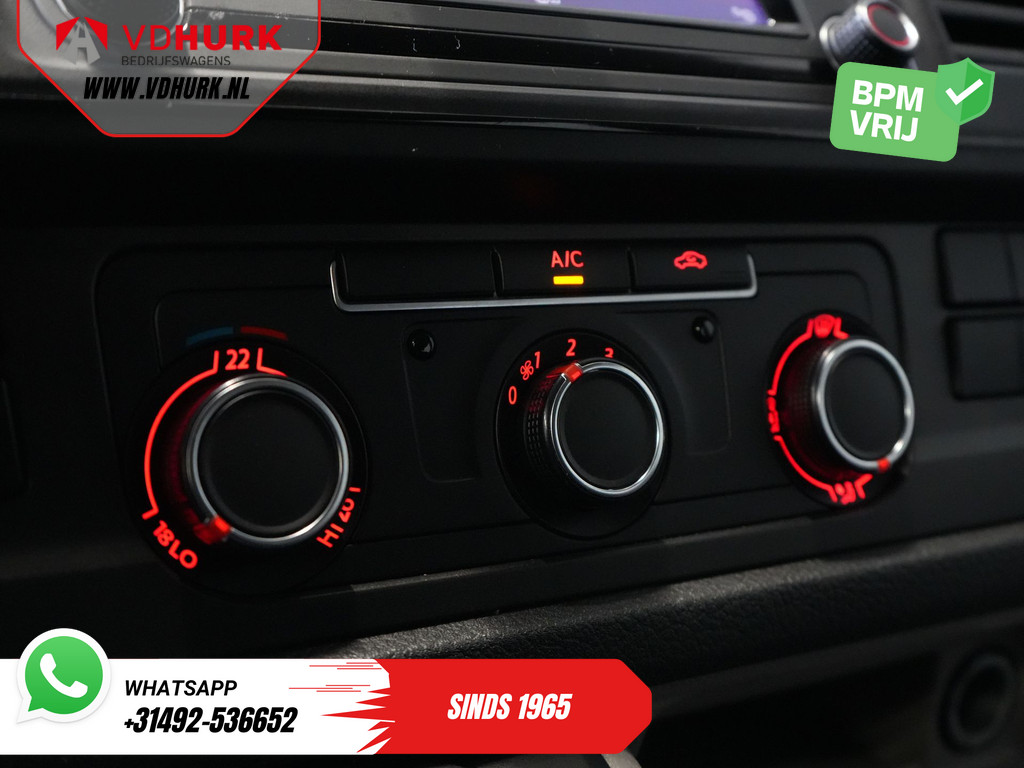 Volkswagen Transporter Bestelbus 2.0 TDI L2 DC Dubbel Cabine BPM VRIJ! NL Auto/ Imperiaal/ Carplay/ 18