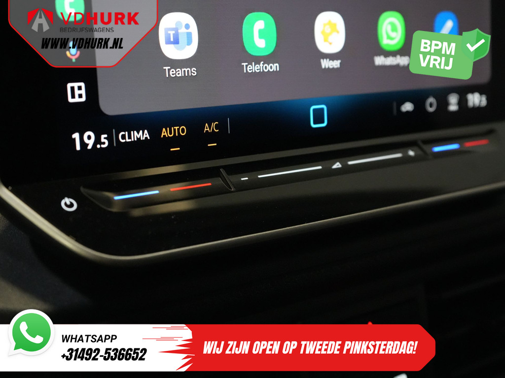 Volkswagen Crafter Bestelbus 35 2.0 TDI 140 pk Aut. L3H2 Facelift 2x Schuifdeur/ LED/ Virtual Cockpit/ Gev.Stoel/ 270Gr.Deuren/ Carplay/ Navi/ Trekhaak/ Came 24