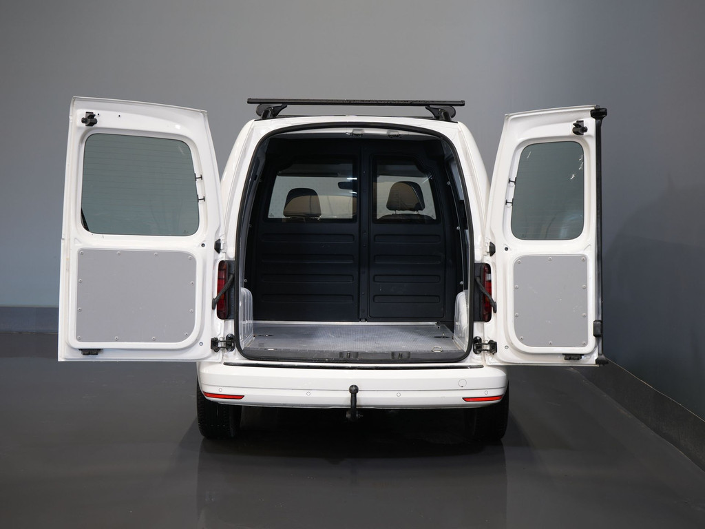 Volkswagen Caddy Bestelbus 2.0 TDI Edition 35 BPM VRIJ! Standkachel/ Stoelverw./ CarPlay/ PDC/ LMV/ Cruise/ Trekhaak/ Airco 31