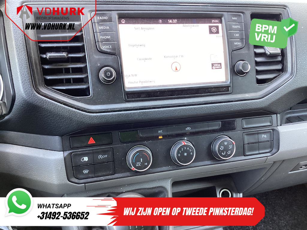 Volkswagen Crafter Bestelbus 35 2.0 TDI 140 pk L3H3 EXPORT ONLY Carplay/ Alarm/ Airco/ DAB+/ Cruise/ Navi/ Trekhaak/ PDC 9
