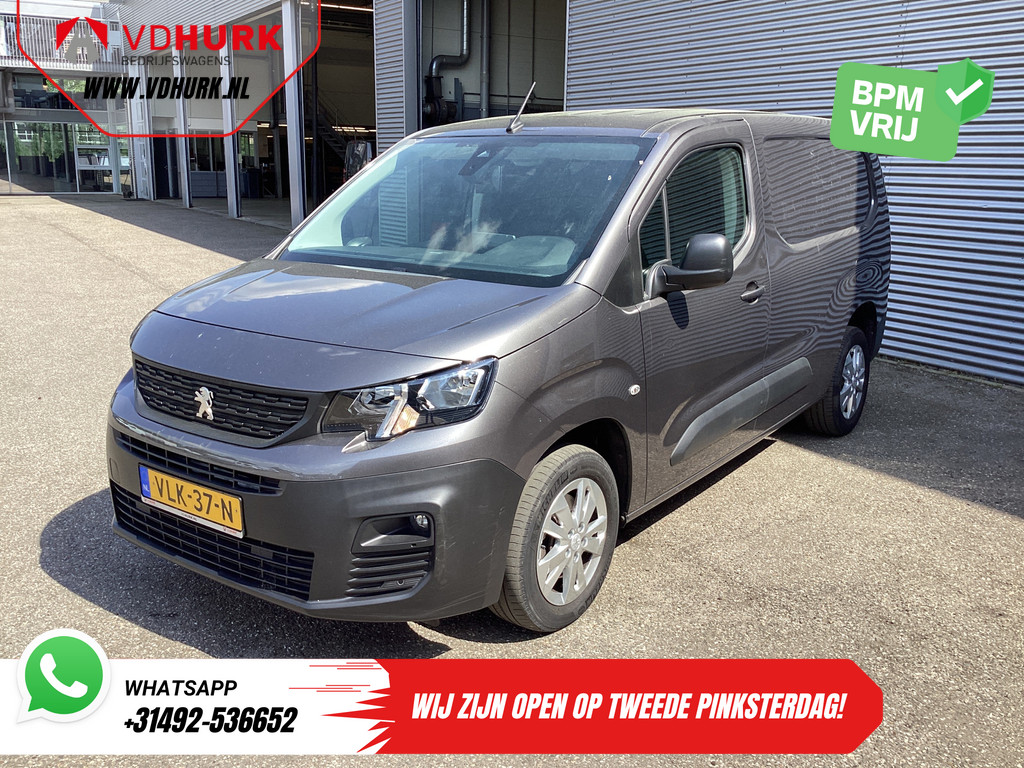 Peugeot Partner Bestelbus 1.5 HDI 130 pk Aut. L2 BPM VRIJ! 3 Pers./ Navi/ Keyless/ Carplay/ Camera/ PDC/ LMV/ Cruise/ Airco 7