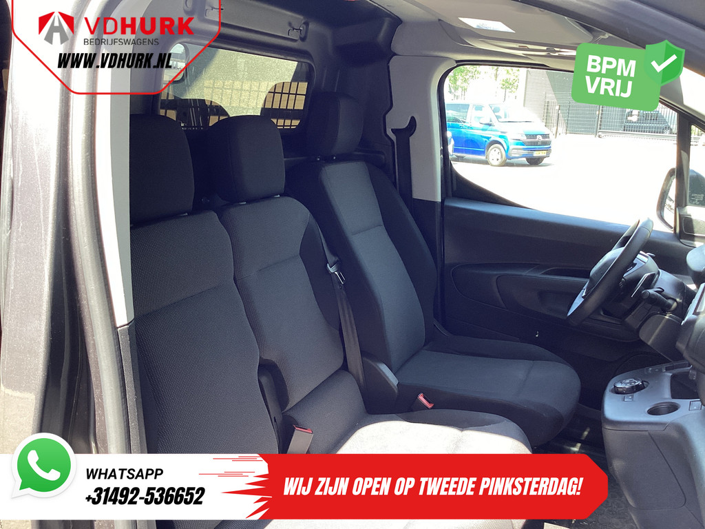 Peugeot Partner Bestelbus 1.5 HDI 130 pk Aut. L2 BPM VRIJ! 3 Pers./ Navi/ Keyless/ Carplay/ Camera/ PDC/ LMV/ Cruise/ Airco 9