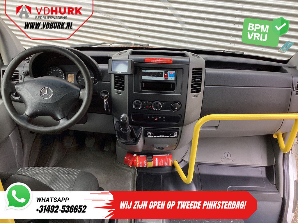 Mercedes-Benz Sprinter Personenbus 313 2.2 CDI L2H2 € 10.164 Incl. BTW EXPORT ONLY Combi/ 9 Persoons/ Kombi/ 9P/ Airco/ Rolstoellift 2