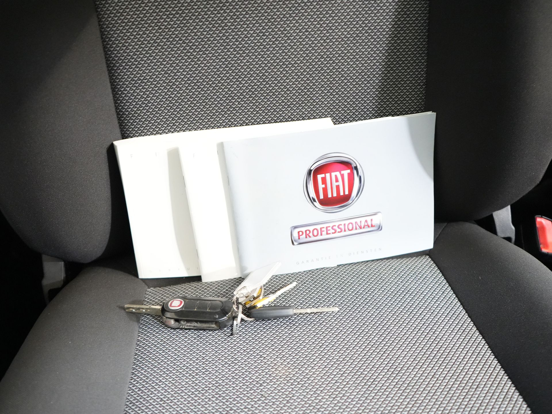 Fiat Dobló Cargo Bestelbus 1.3 MJ BPM VRIJ! (DEMO) NL Auto/ Airco/ Bluetooth/ Betimmering/ Trekhaak 19