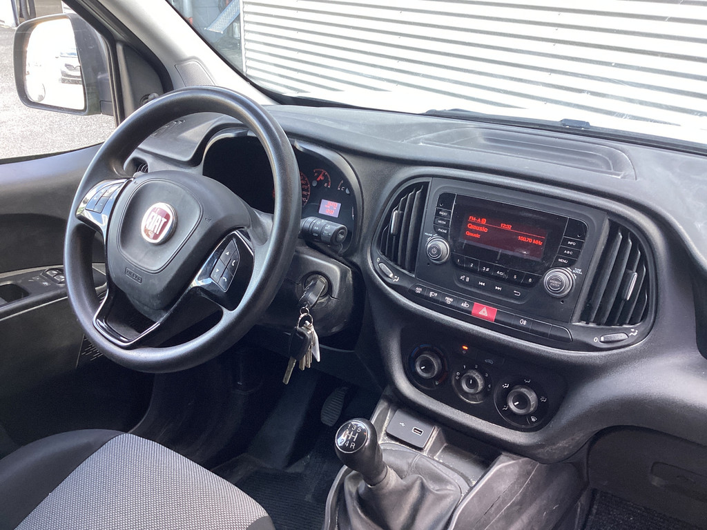 Fiat Dobló Cargo Bestelbus 1.3 MJ BPM VRIJ! 7x Voorraad NL Auto/ Airco/ Bluetooth/ Betimmering 2