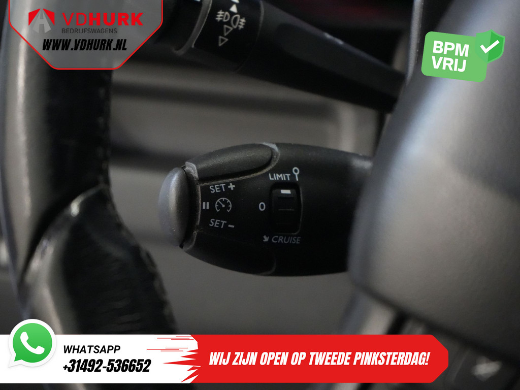 Toyota ProAce Bestelbus 1.6 D-4D 115 pk L2 BPM VRIJ! Cruise/ Camera/ Trekhaak 17