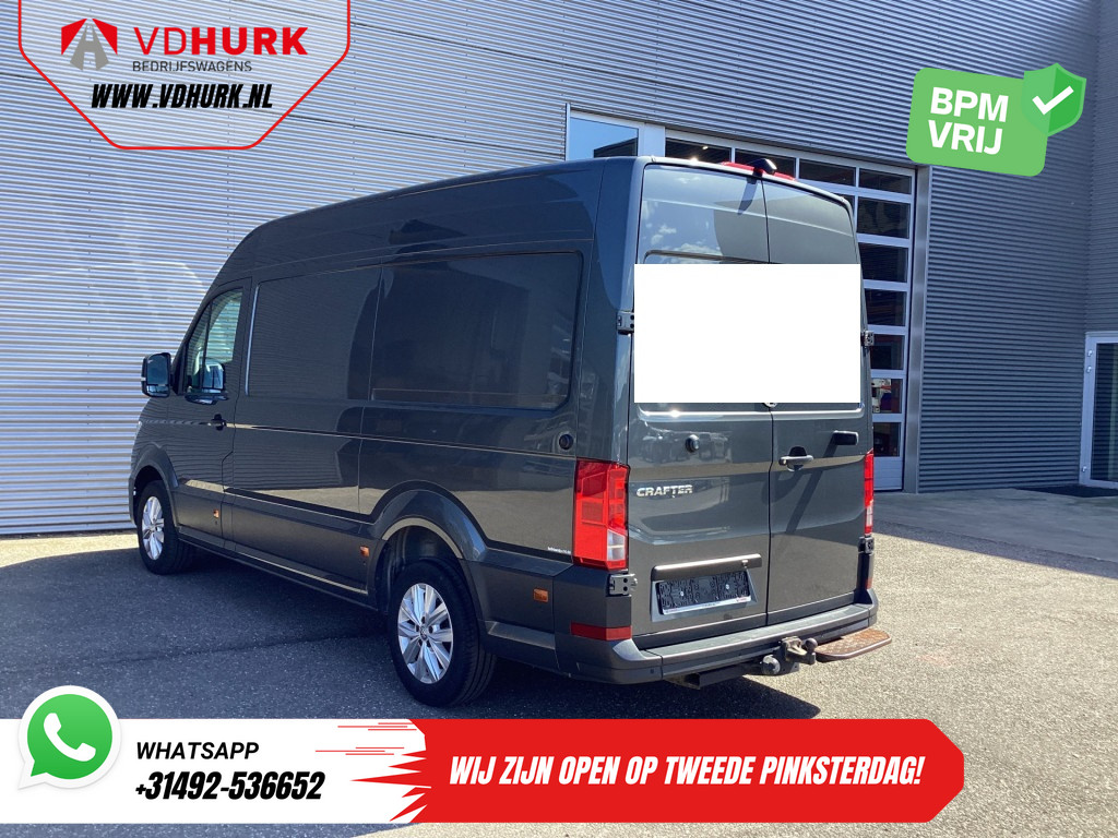 Volkswagen Crafter Bestelbus 2.0 TDI 180 pk DSG Aut. L3H3 BPM VRIJ! Adapt.Cruise/ LED/ Climate/ Gev.Stoel/ Carplay/ Stoelverw./ Stuurverw./ 270Gr.Graden/ Cam 1