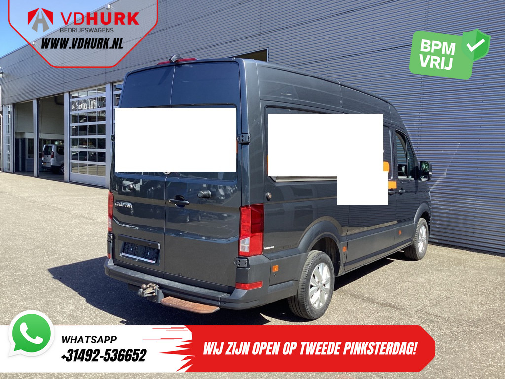Volkswagen Crafter Bestelbus 2.0 TDI 180 pk DSG Aut. L3H3 BPM VRIJ! Adapt.Cruise/ LED/ Climate/ Gev.Stoel/ Carplay/ Stoelverw./ Stuurverw./ 270Gr.Graden/ Cam 8