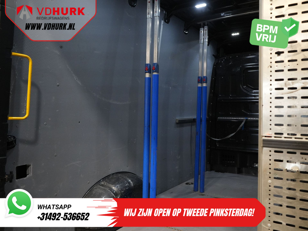 MAN TGE Bestelbus 35 2.0 180 pk DSG Aut. L3H3 BPM VRIJ! Imperiaal+Ladder/ Carplay/ Gev.stoel/ Inrichting/ Camera/ PDC/ Cruise/ Trekhaak/ Airco 16