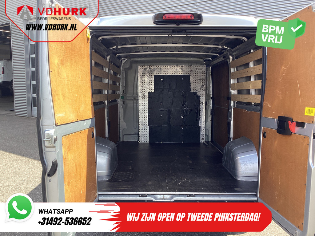 Peugeot Boxer Bestelbus 2.2 HDi 140 pk L2 EXPORT ONLY 3.0t Trekverm./ Navi/ Camera/ PDC/ Cruise/ Airco 4