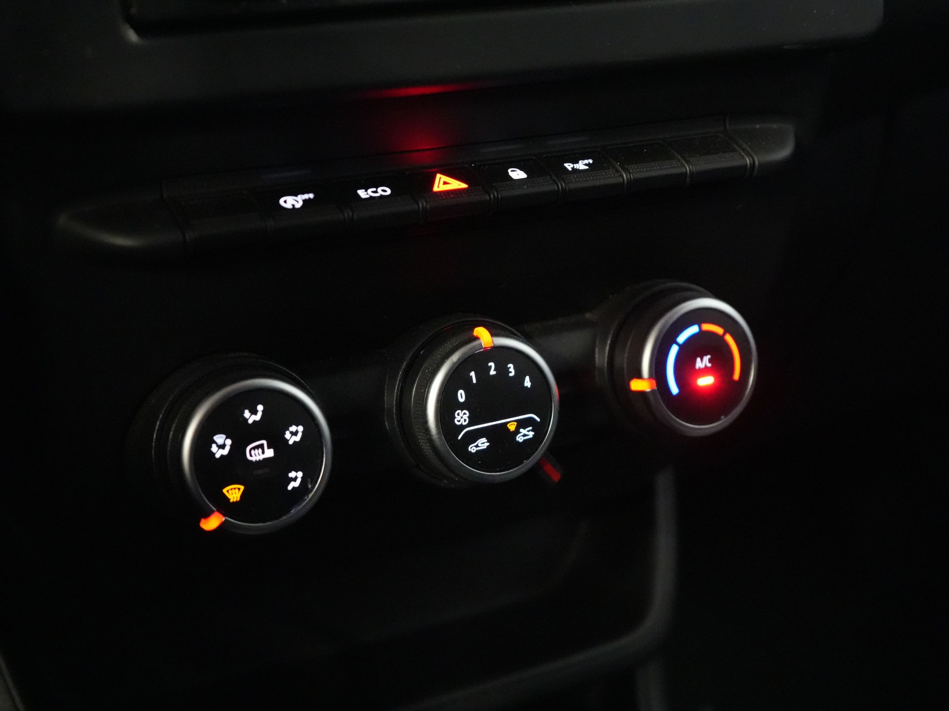 Renault Kangoo Bestelbus Express 1.5 dCi 75 pk NL Auto/ Cruise/ DAB/ PDC/ Airco/ Trekhaak 19