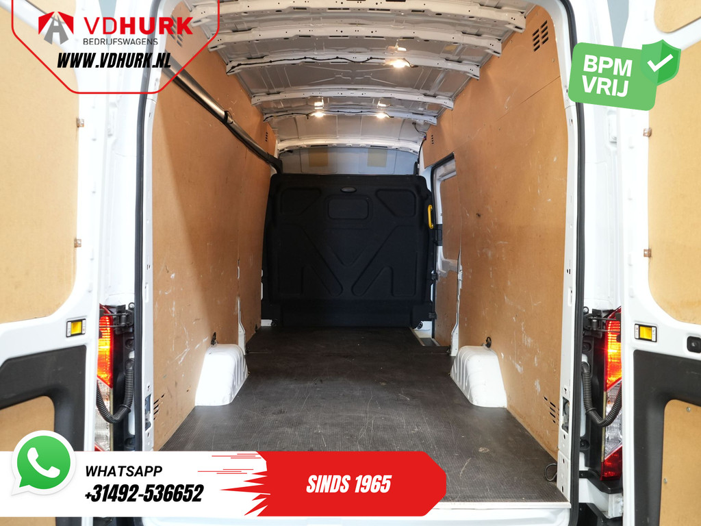 Ford Transit Bestelbus 350 2.0 TDCI 170 pk L4H3 BPM VRIJ! Trend Jumbo RWD/ 270 Gr.Deuren/ Camera/ PDC V+A/ Cruise/ Airco 14