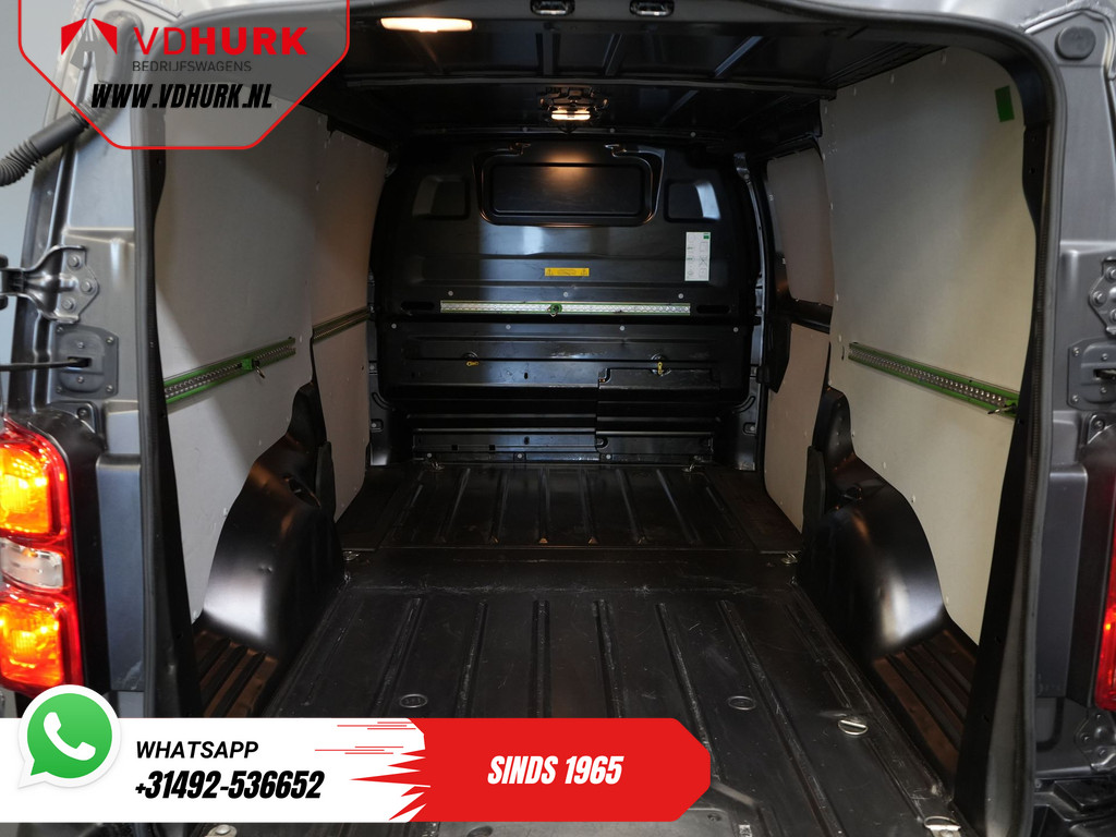 Peugeot Expert Bestelbus 2.0 HDI 125 pk L3 EXPORT ONLY Carplay/ PDC/ Cruise/ Navi/ Trekhaak/ Airco 14