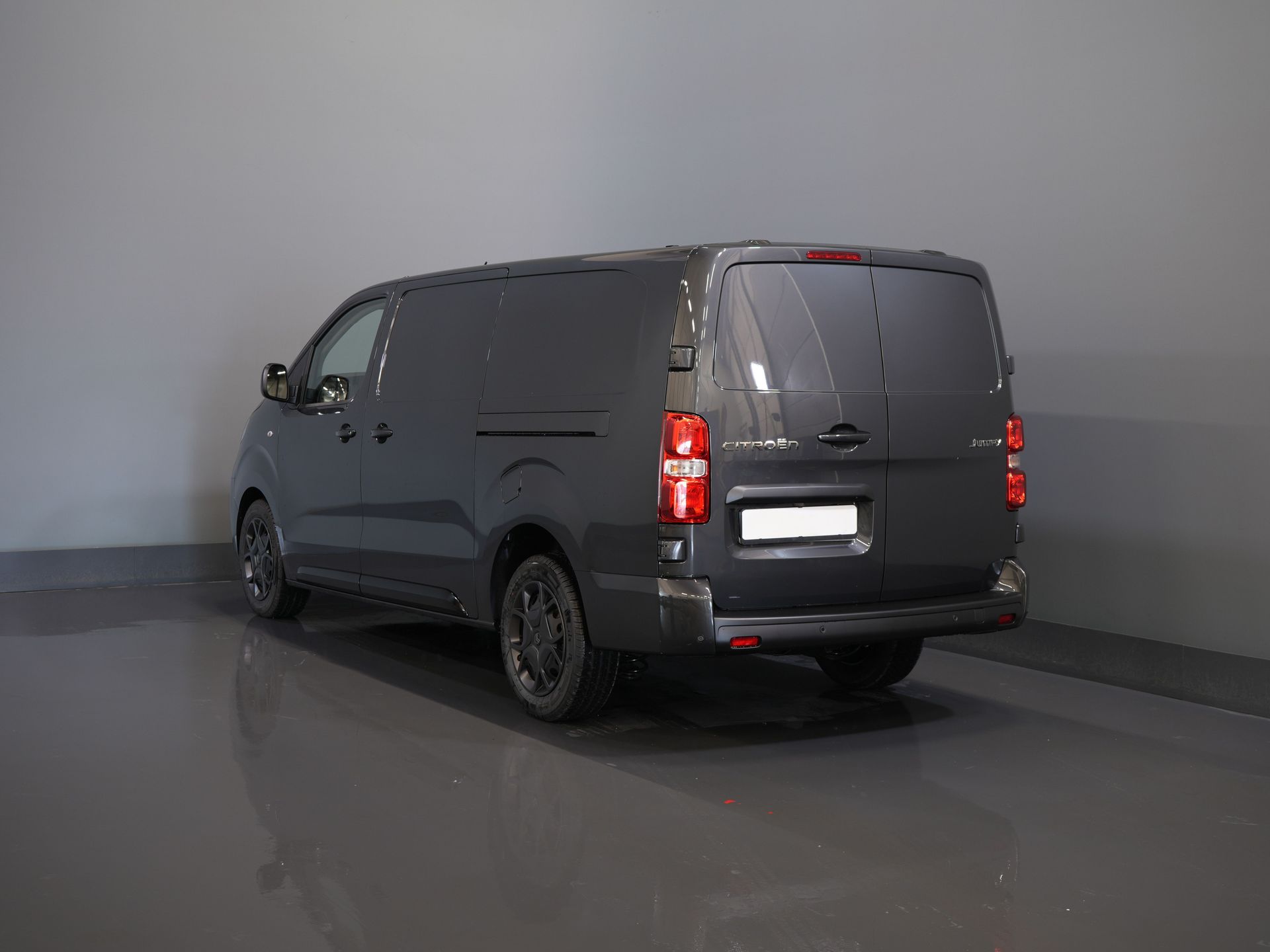 Citroën Jumpy Bestelbus 2.0 HDI 180 pk Aut. L3 BPM VRIJ! 2xSchuifdeur/ Virtual cockpit/ Carplay/ Camera/ PDC/ Cruise/ Airco 1