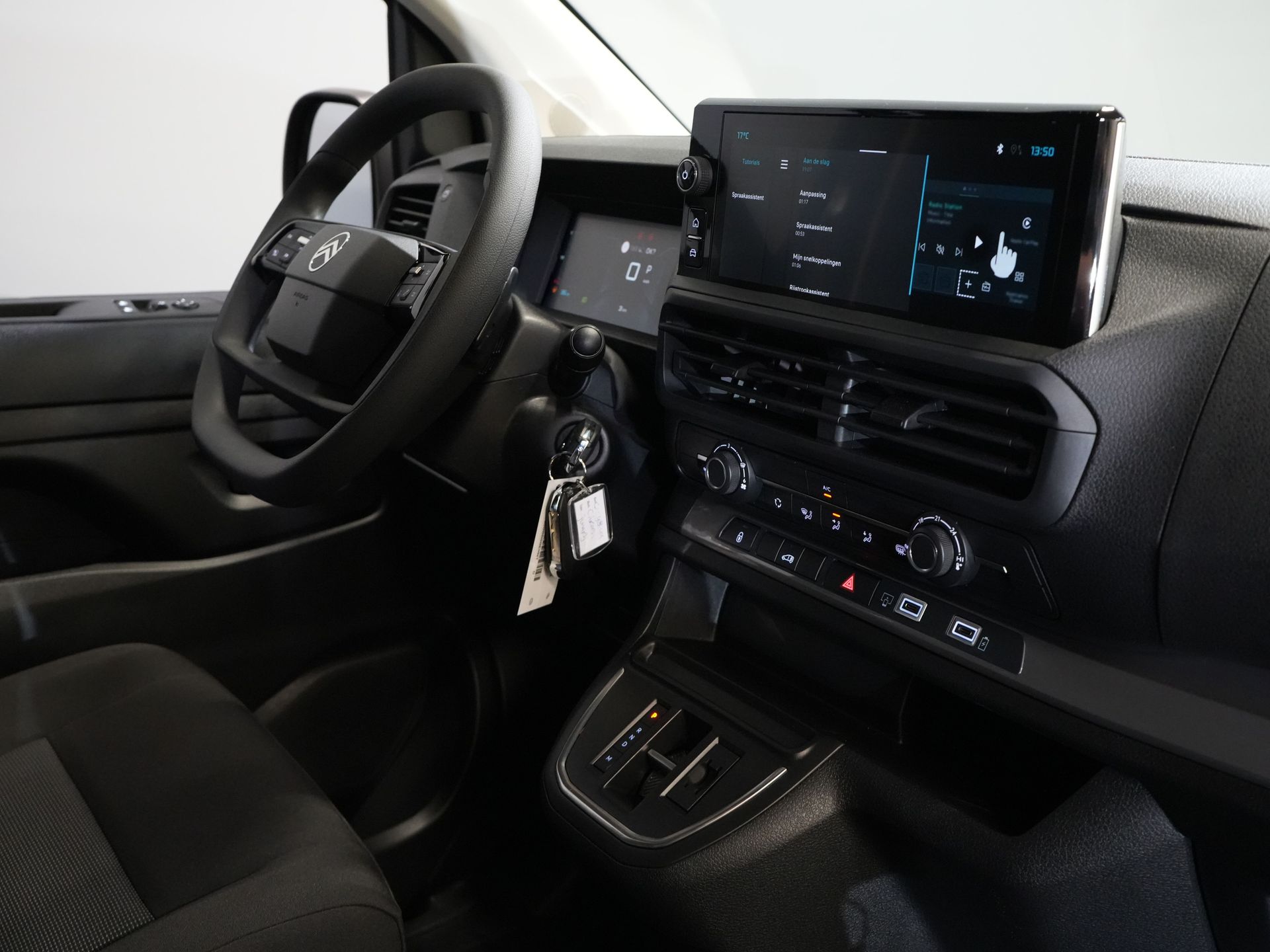 Citroën Jumpy Bestelbus 2.0 HDI 180 pk Aut. L3 BPM VRIJ! 2xSchuifdeur/ Virtual cockpit/ Carplay/ Camera/ PDC/ Cruise/ Airco 2