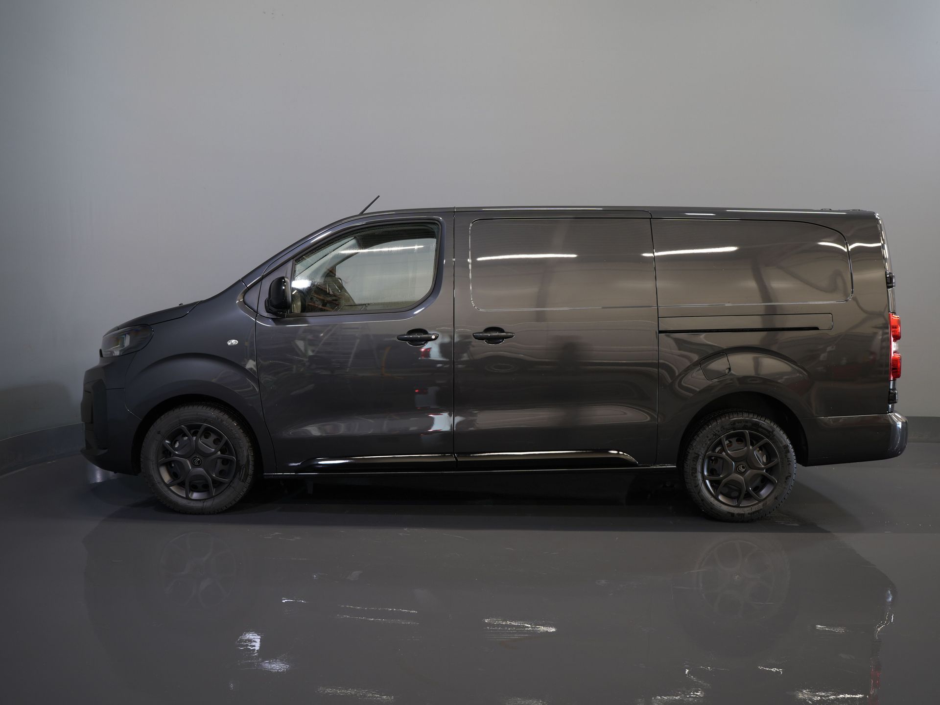 Citroën Jumpy Bestelbus 2.0 HDI 180 pk Aut. L3 BPM VRIJ! 2xSchuifdeur/ Virtual cockpit/ Carplay/ Camera/ PDC/ Cruise/ Airco 9