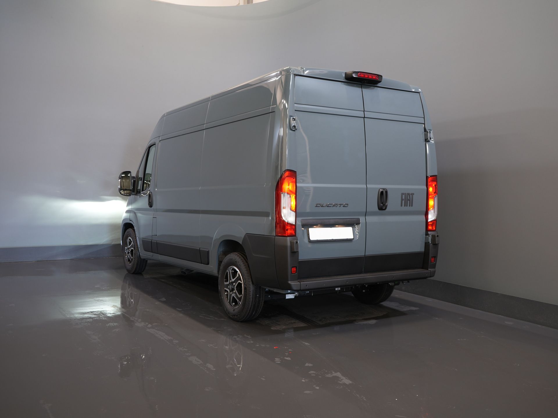Peugeot Boxer Bestelbus (Fiat Ducato) 2.2 MJ 140 pk Aut. ZF L2H2 BPM VRIJ! LED/ Carplay/ LMV/ Climate/ Navi/ Camera/ Cruise 1