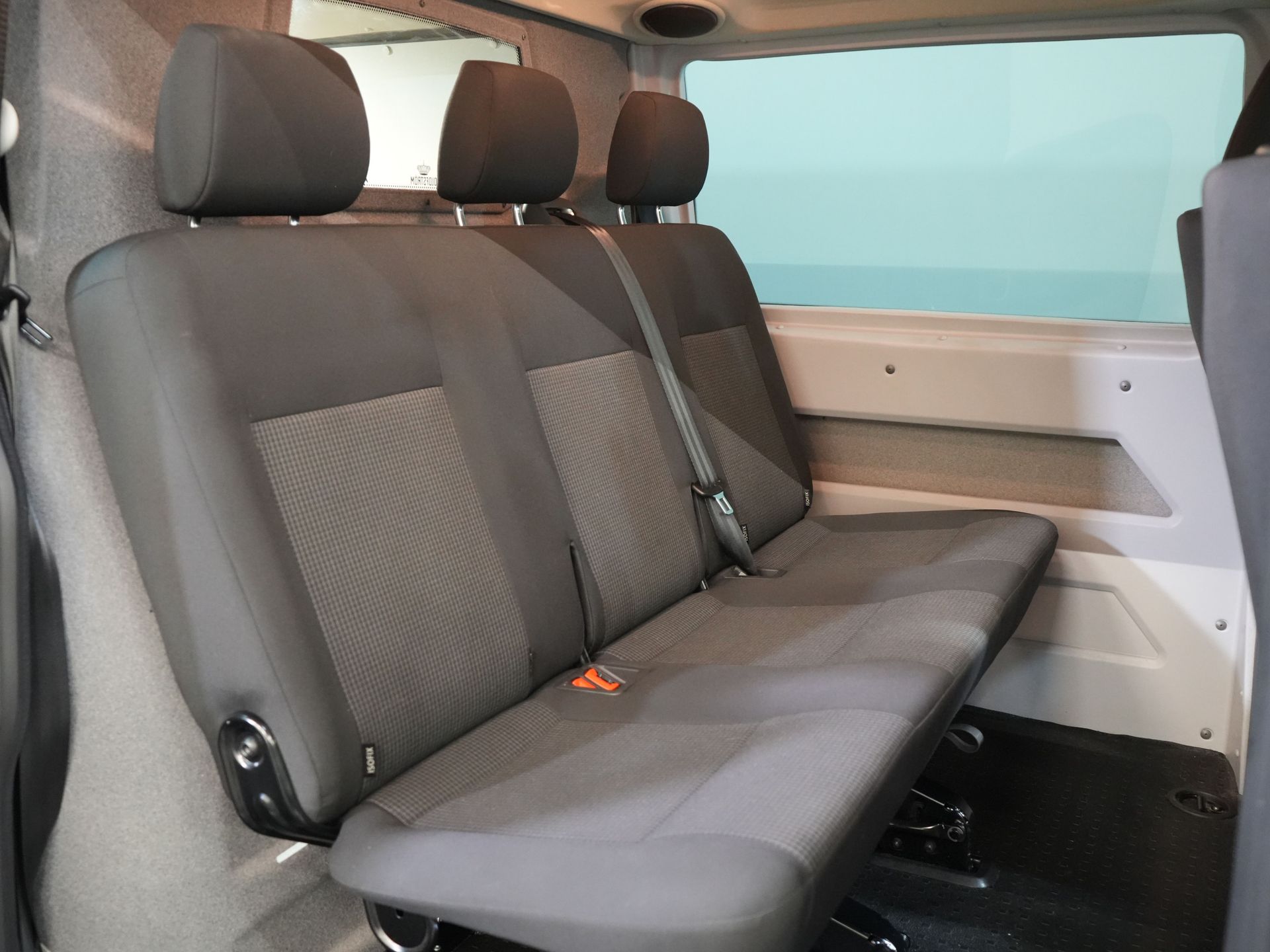 Volkswagen Transporter Bestelbus 2.0 TDI 150 pk DSG Aut. L2 DC Dubbel Cabine MIXTO/ LED/ Adapt.Cruise/ Standkachel/ Stoelverw./ Carplay/ Camera/ PDC/ LMV/ Trekha 26