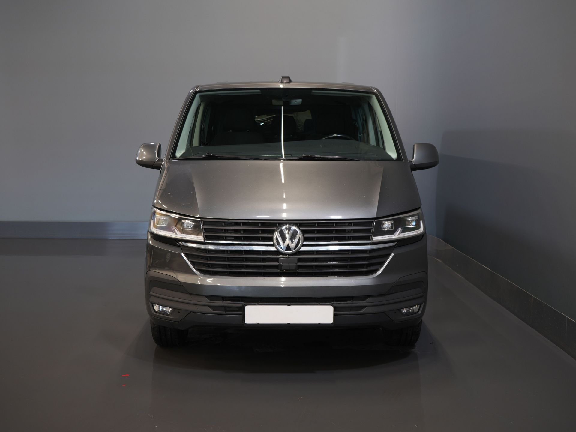Volkswagen Transporter Bestelbus 2.0 TDI 150 pk DSG Aut. L2 DC Dubbel Cabine MIXTO/ LED/ Adapt.Cruise/ Standkachel/ Stoelverw./ Carplay/ Camera/ PDC/ LMV/ Trekha 6