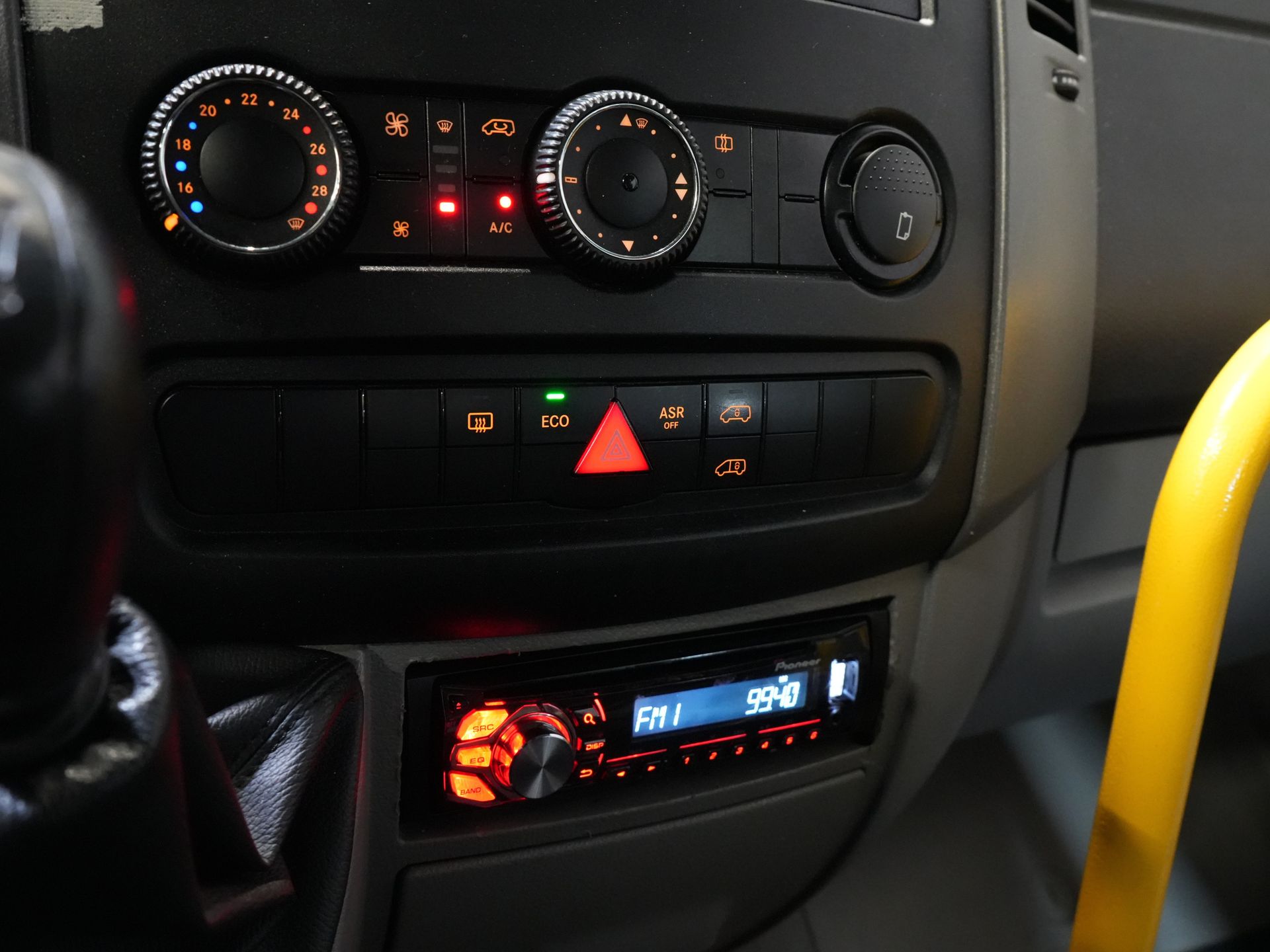 Mercedes-Benz Sprinter Personenvervoer 313 2.2 CDI L2H2 €9922 Incl. BTW BPM VRIJ! EXPORT Combi/ 9 Persoons/ Kombi/ 9P/ Airco/ Rolstoellift 17