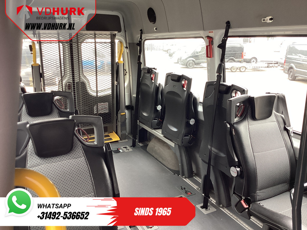 Mercedes-Benz Sprinter Personenvervoer Mercedes-Benz 313 2.2 CDI Aut. E6 L2H2 €10.890 Incl. BTW BPM VRIJ! EXPORT ONLY Combi/ 9 Persoons/ Kombi/ 9P/ Airco/ Rolstoellift 11