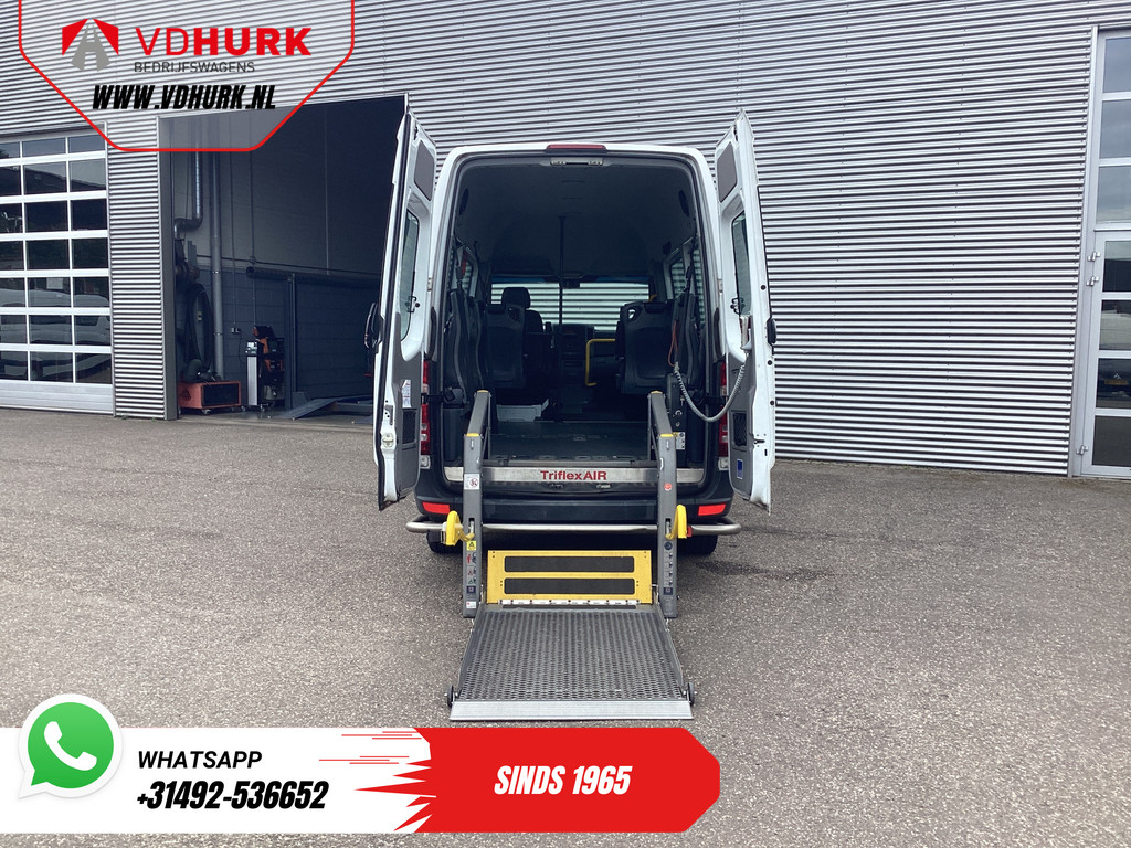 Mercedes-Benz Sprinter Personenvervoer Mercedes-Benz 313 2.2 CDI Aut. E6 L2H2 €10.890 Incl. BTW BPM VRIJ! EXPORT ONLY Combi/ 9 Persoons/ Kombi/ 9P/ Airco/ Rolstoellift 4