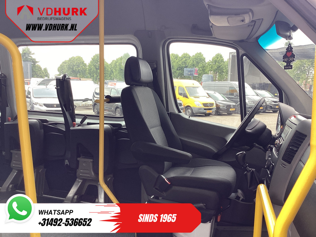 Mercedes-Benz Sprinter Personenvervoer 313 2.2 CDI L2H2 €9.922 Incl. BTW BPM VRIJ! EXPORT ONLY Combi/ 9 Persoons/ Kombi/ 9P/ Airco/ Rolstoellift 9