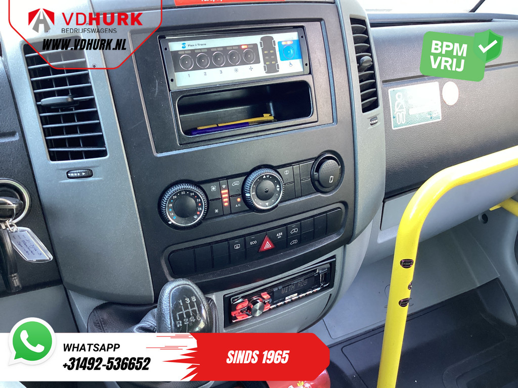 Mercedes-Benz Sprinter Personenvervoer 313 2.2 CDI L2H2 €9.922 Incl. BTW BPM VRIJ! EXPORT ONLY Combi/ 9 Persoons/ Kombi/ 9P/ Airco/ Rolstoellift 11