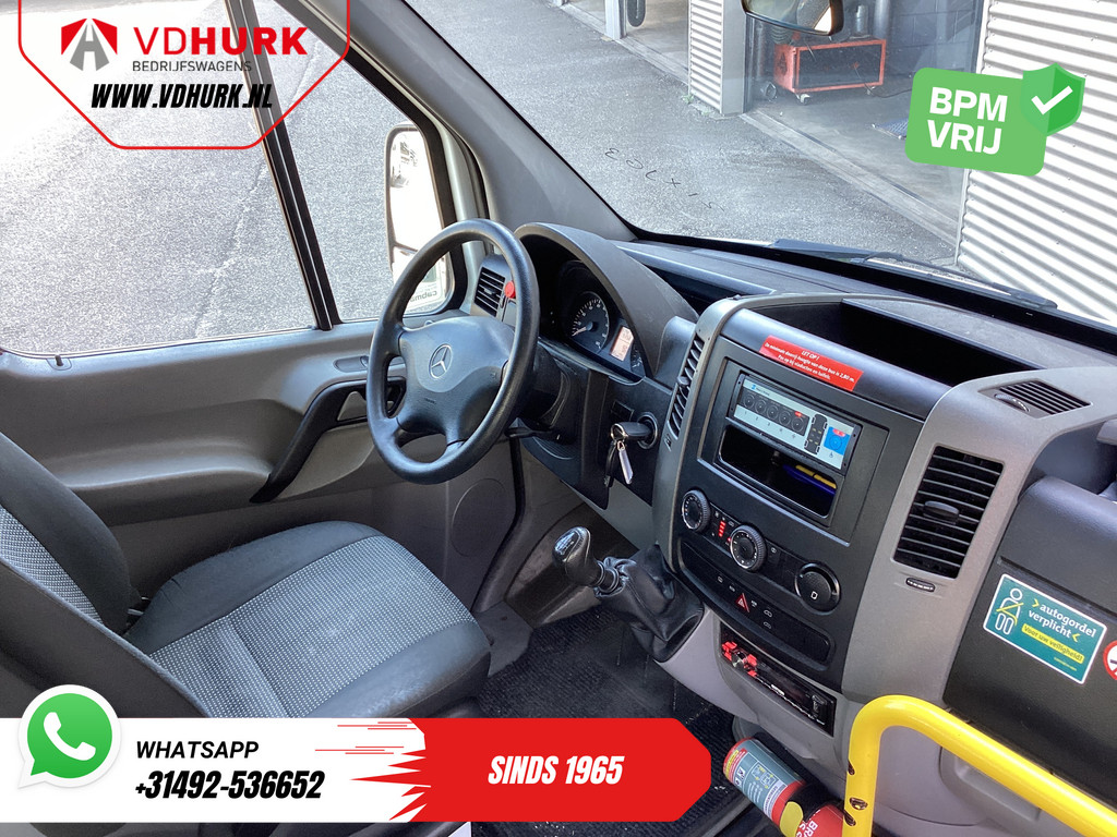 Mercedes-Benz Sprinter Personenvervoer 313 2.2 CDI L2H2 €9.922 Incl. BTW BPM VRIJ! EXPORT ONLY Combi/ 9 Persoons/ Kombi/ 9P/ Airco/ Rolstoellift 2