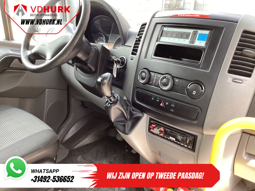 Mercedes-Benz Sprinter Personenvervoer 313 2.2 CDI L3H2 €8.954 Incl. BTW BPM VRIJ! EXPORT ONLY Combi/ 9 Persoons/ Kombi/ 9P/ Airco/ Rolstoellift 3