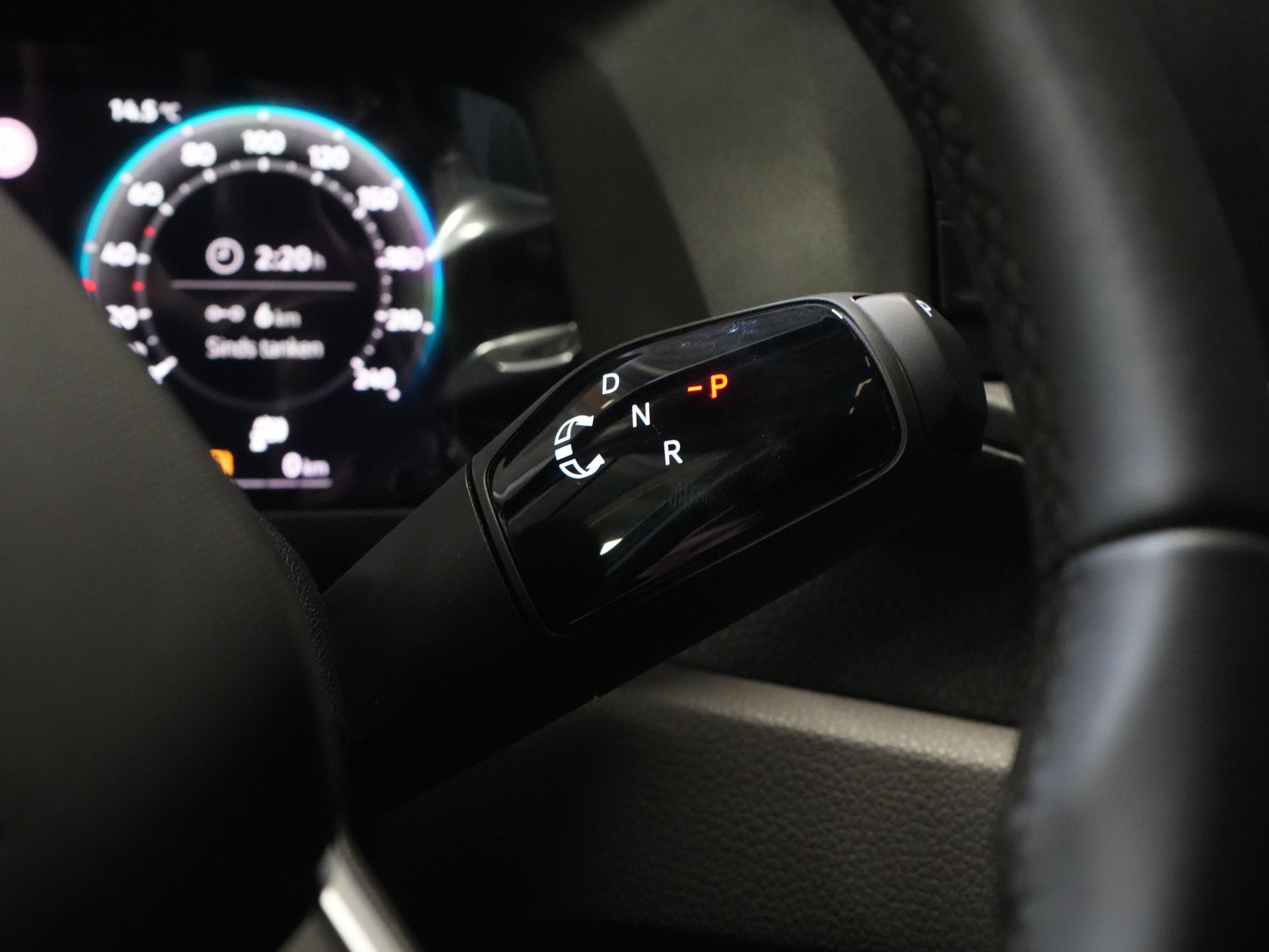Volkswagen Crafter Bestelbus 35 140 pk DSG Aut. L3H3 BPM VRIJ! LED/ Virtual Cockpit/ Camera/ Cruise/ Carplay/ Gev.Stoel 19
