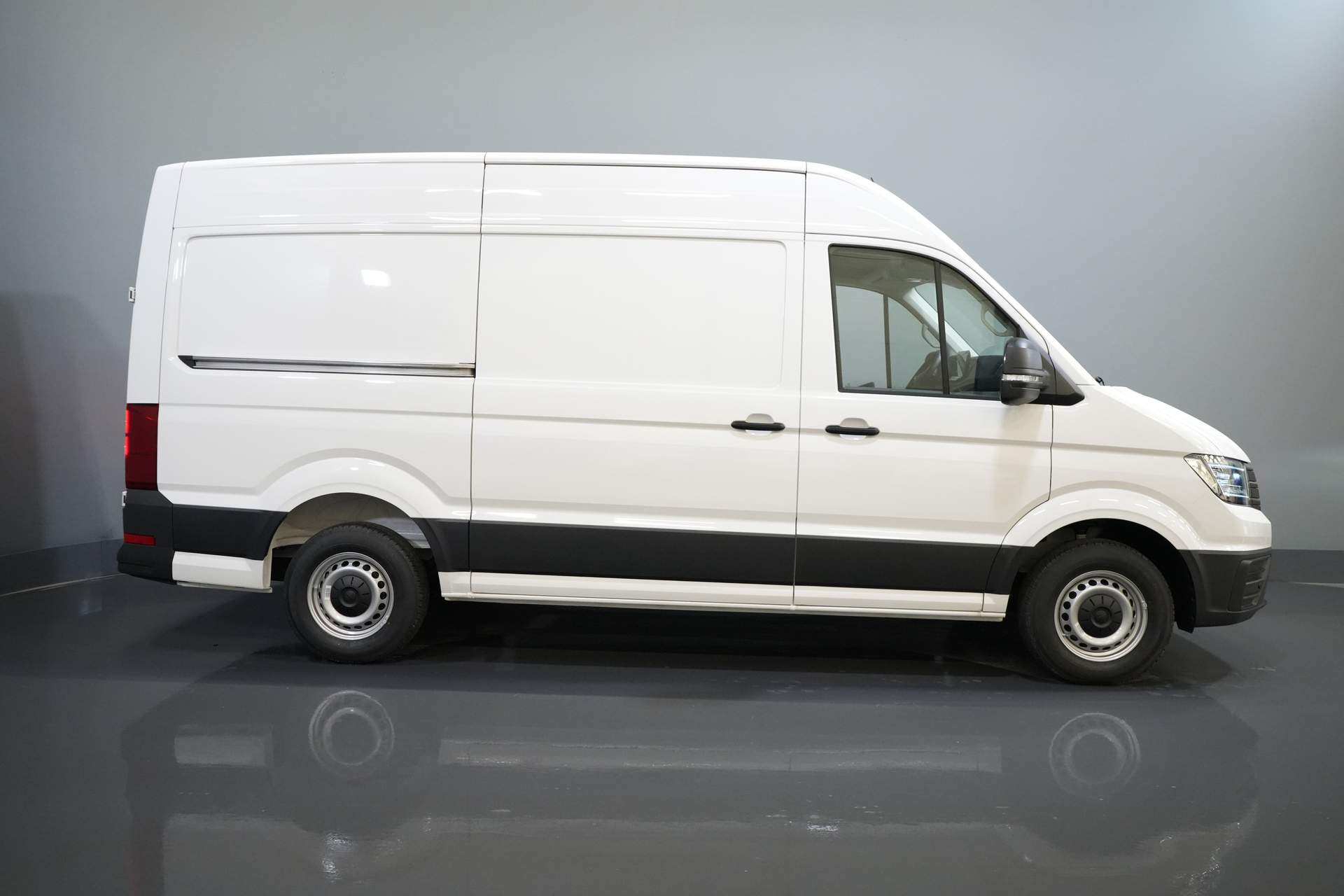Volkswagen Crafter Bestelbus 35 140 pk DSG Aut. L3H3 BPM VRIJ! LED/ Virtual Cockpit/ Camera/ Cruise/ Carplay/ Gev.Stoel 3