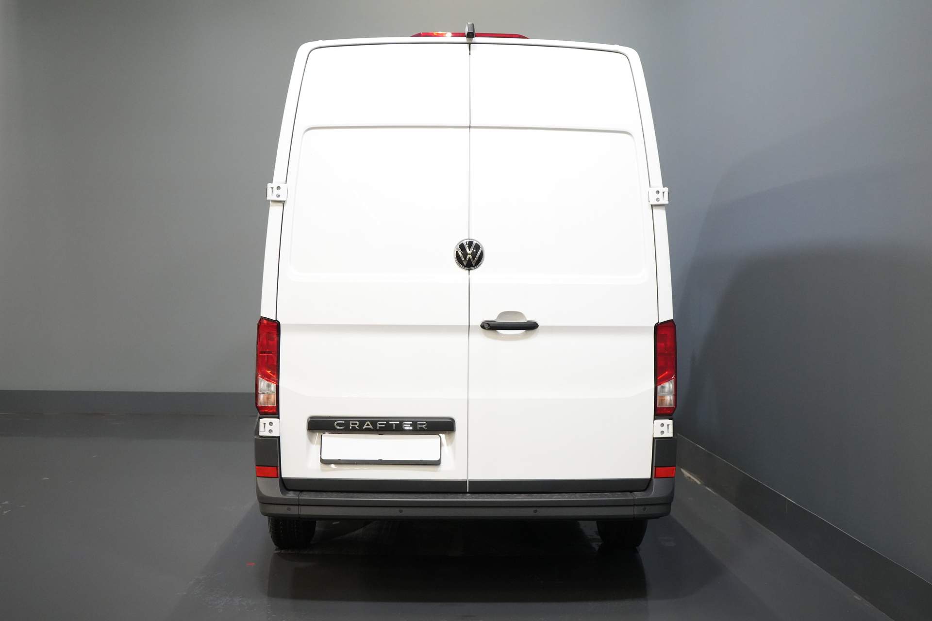 Volkswagen Crafter Bestelbus 35 140 pk DSG Aut. L3H3 BPM VRIJ! LED/ Virtual Cockpit/ Camera/ Cruise/ Carplay/ Gev.Stoel 6