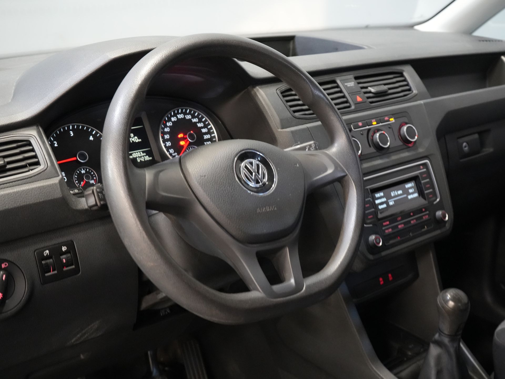 Volkswagen Caddy Bestelauto 2.0 TDI BPM VRIJ! Airco / Cruise/ Trekhaak/ NAP NL Auto/ Lage KM's 13