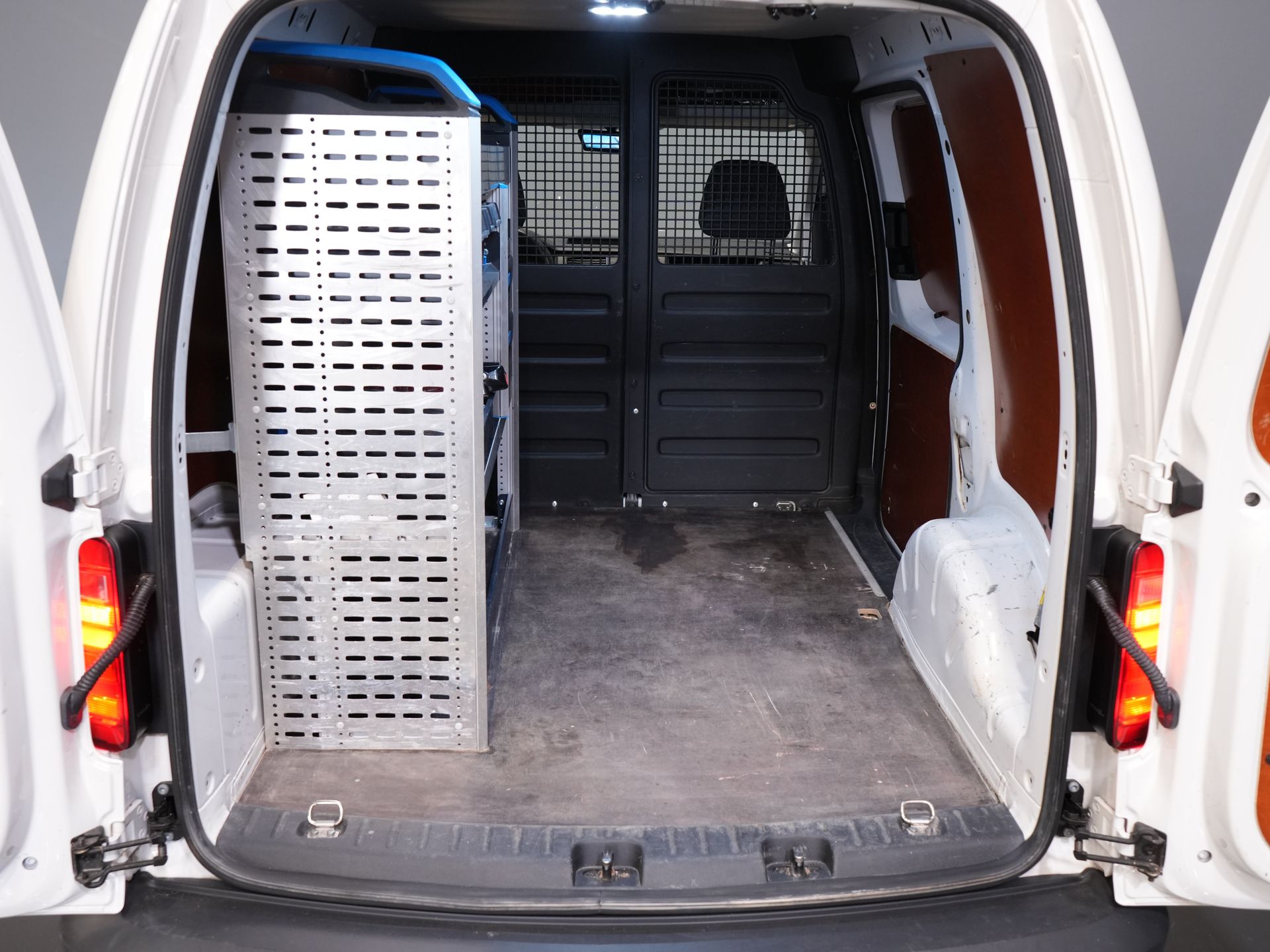 Volkswagen Caddy Bestelauto 2.0 TDI BPM VRIJ! Airco / Cruise/ Trekhaak/ NAP NL Auto/ Lage KM's 14