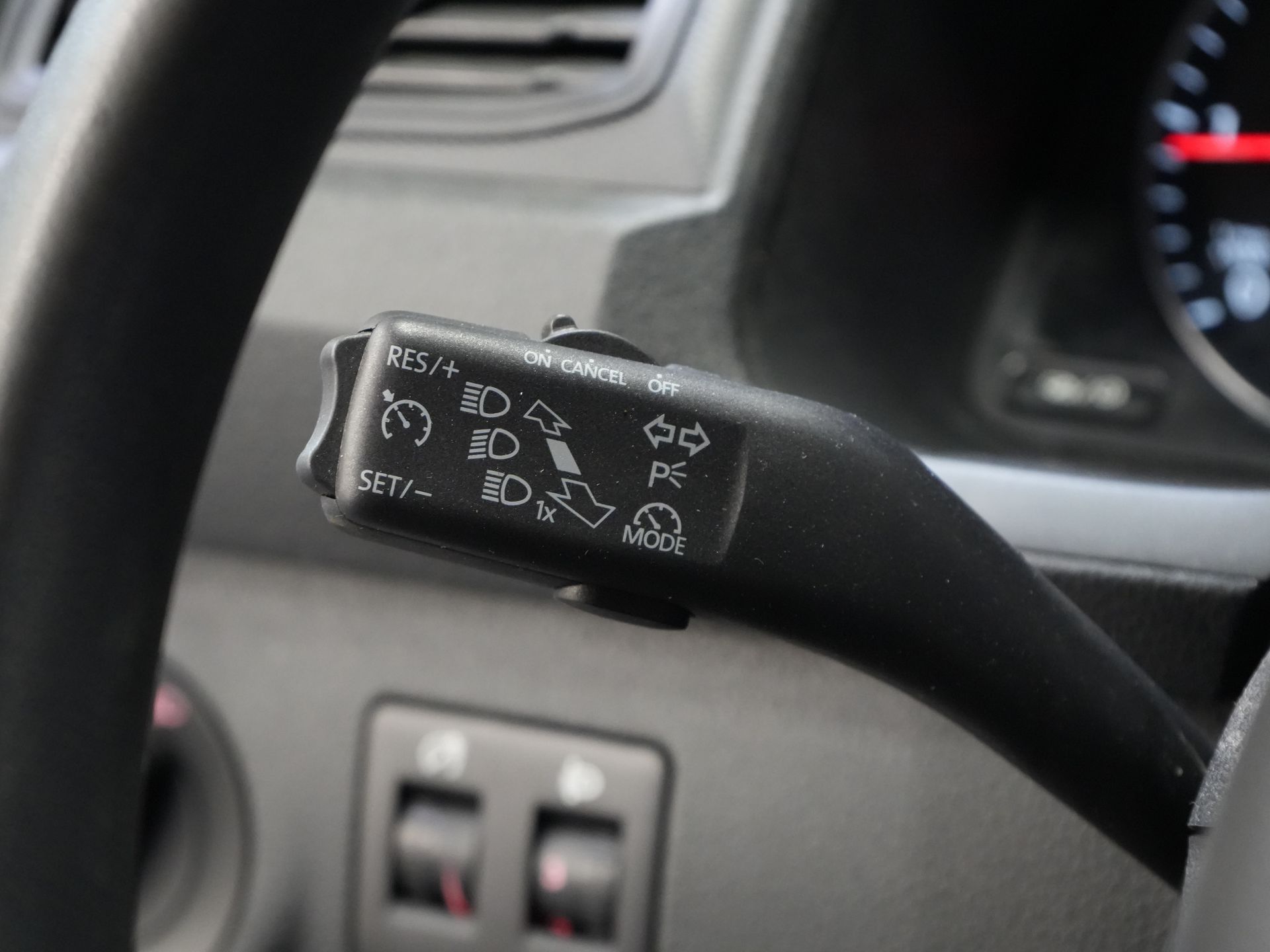 Volkswagen Caddy Bestelauto 2.0 TDI BPM VRIJ! Airco / Cruise/ Trekhaak/ NAP NL Auto/ Lage KM's 20