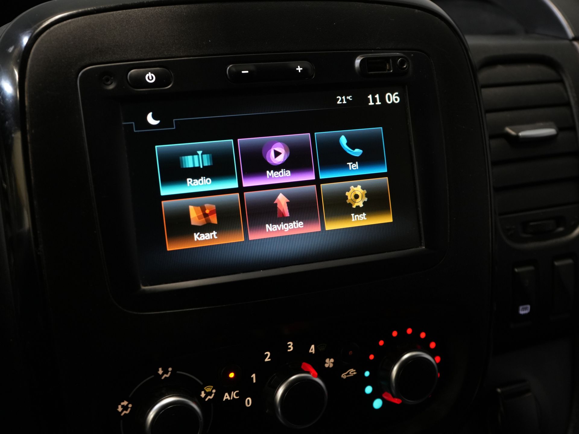 Fiat Talento Bestelbus 2.0 MJ 150 pk Aut. L2 BPM VRIJ! Navi/ Camera/ PDC/ LMV/ Cruise/ Trekhaak/ Sidesteps/ Airco 22