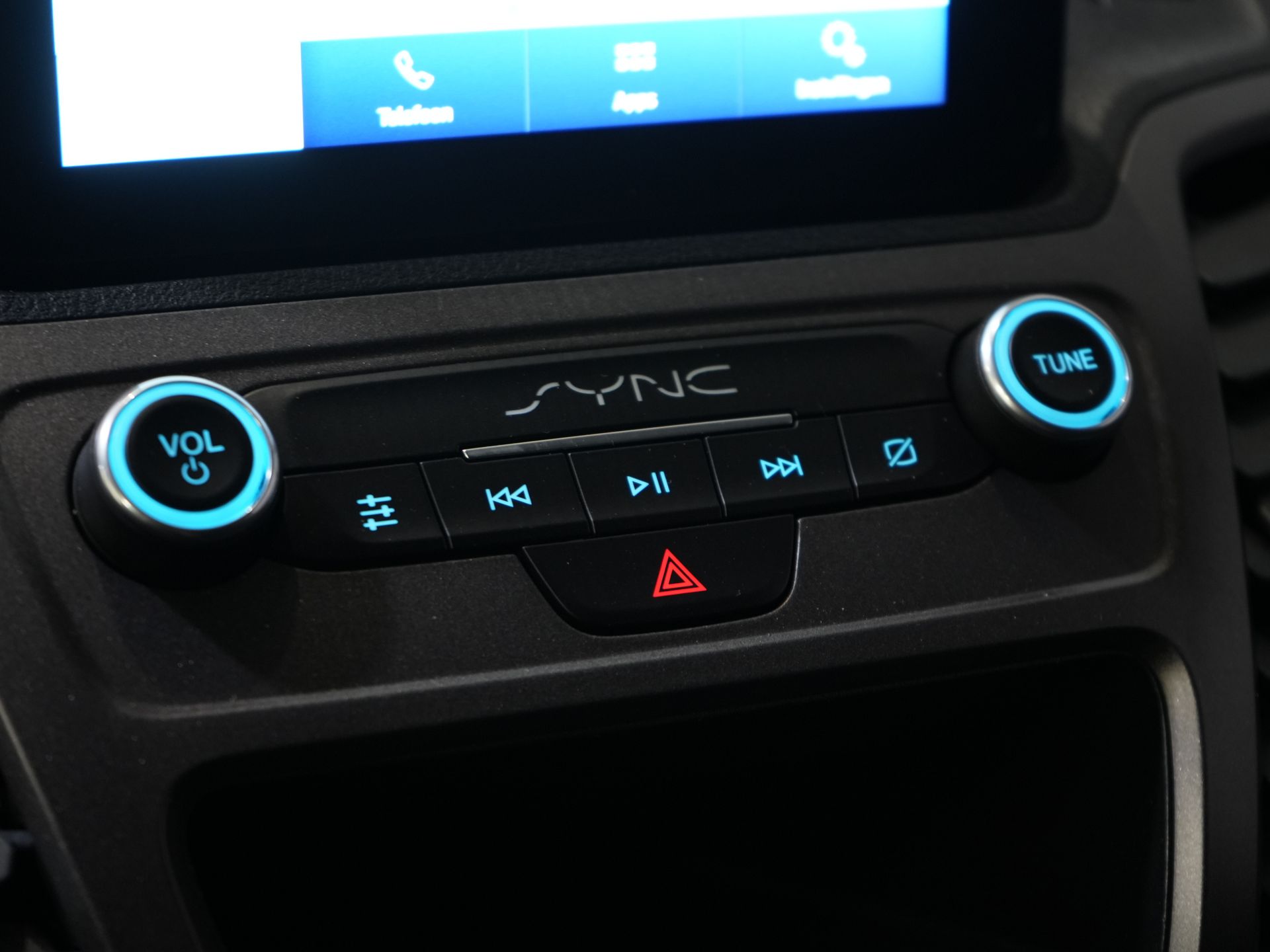 Ford Transit Connect Bestelbus 1.0 100 pk BENZINE L2 Limited BPM VRIJ! Carplay/ Imperiaal/ Cruise/ Camera/ PDC/ Cruise 21