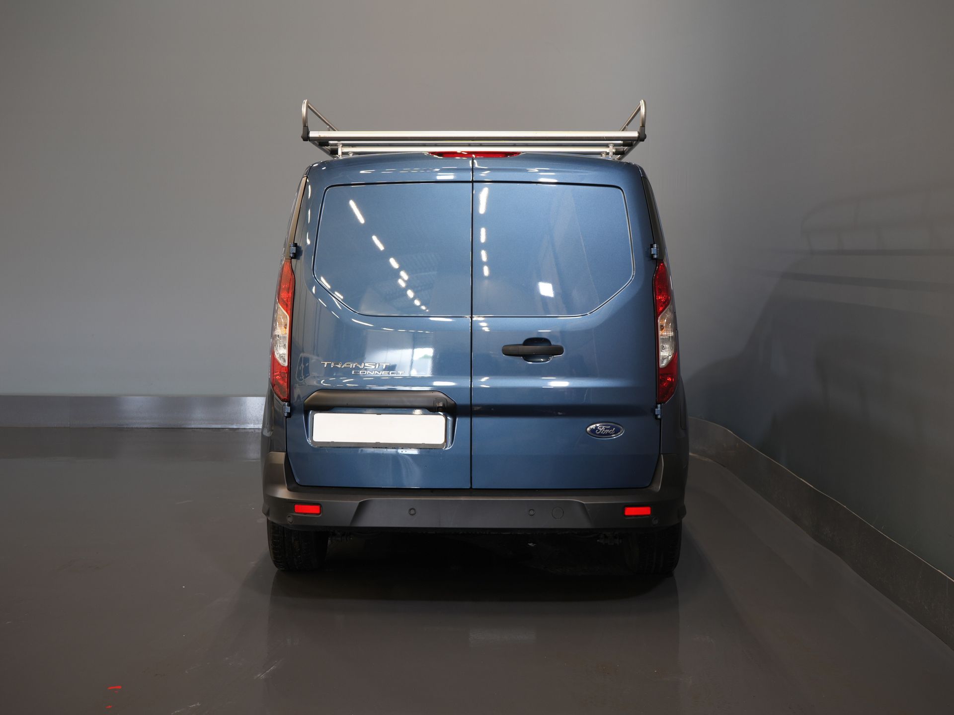 Ford Transit Connect Bestelbus 1.0 100 pk BENZINE L2 Limited BPM VRIJ! Carplay/ Imperiaal/ Cruise/ Camera/ PDC/ Cruise 5
