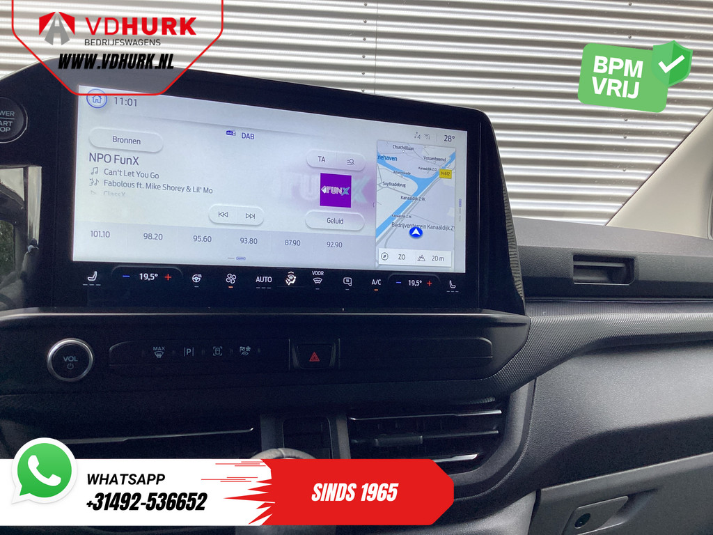 Ford Transit Custom Bestelbus 300 2.0 TDCI 150 pk L2 Limited BPM VRIJ! Garantie tot 3-28'/ LED/ Adapt.Cruise/ Navi/ Stuurverw./ Stoelverw./ Carplay/ Camera/ P 11